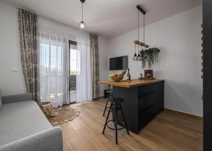 Apartment Krila