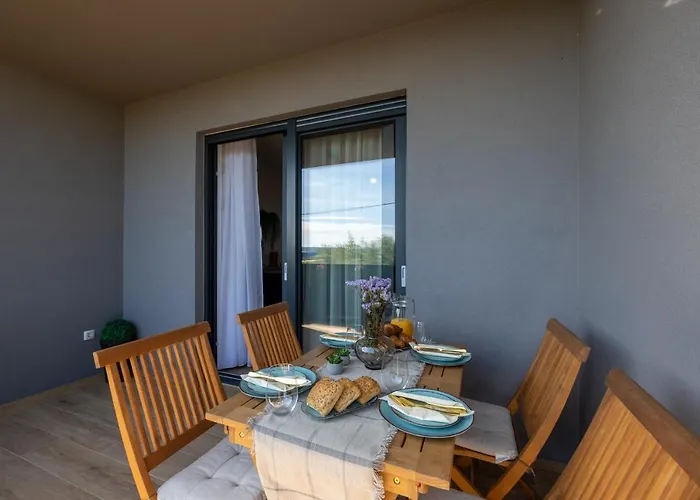 Apartment Krila